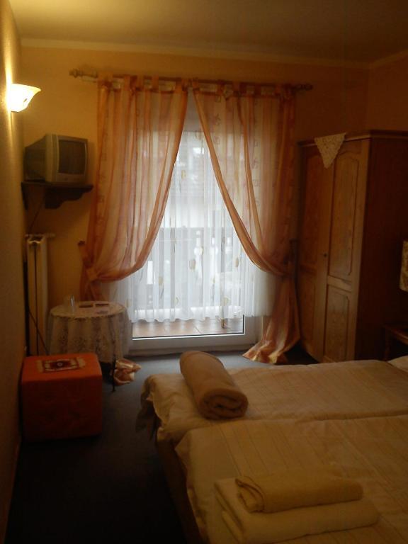 Hotel Zur Kueferschenke Nierstein Szoba fotó